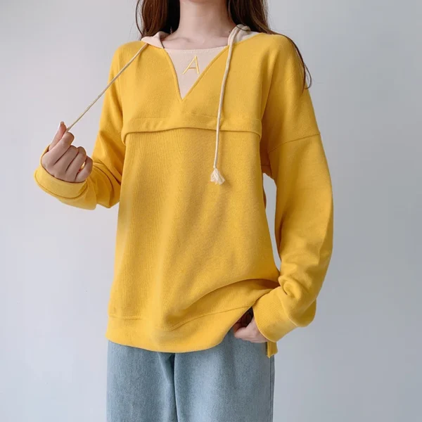 Pull d'Allaitement à Capuche – Image 4